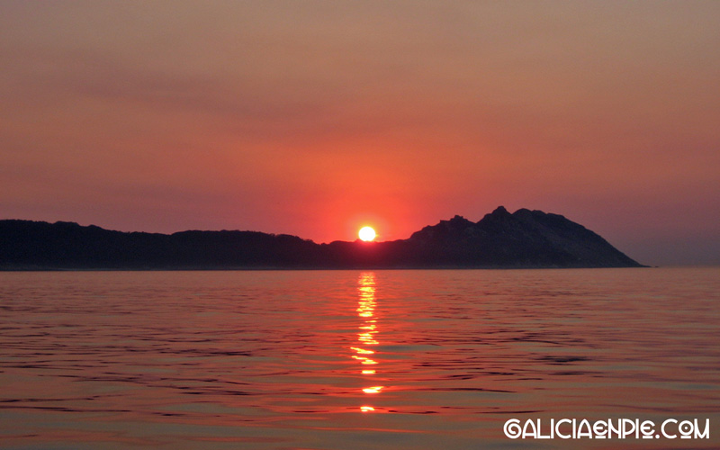 Anochecer Islas Cies